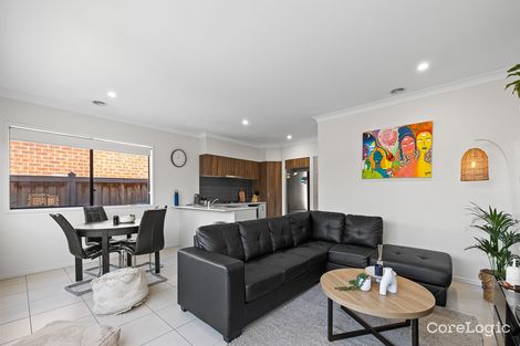 Property photo of 10 Whitestone Road Point Cook VIC 3030
