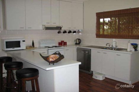 Property photo of 17 Park Avenue Emerald QLD 4720