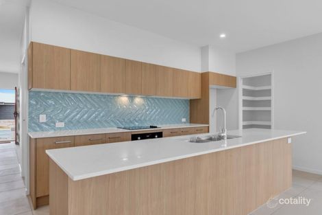 Property photo of 23 Sunflower Crescent Nirimba QLD 4551