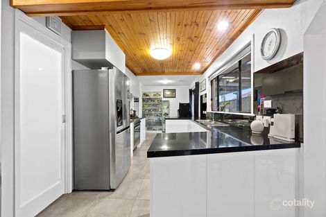 Property photo of 11 Panorama Drive Delacombe VIC 3356