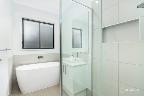 Property photo of 27 Crabapple Court Upper Caboolture QLD 4510