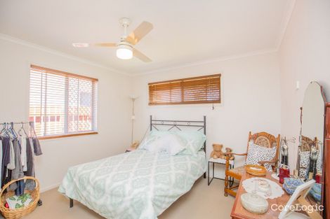 Property photo of 2/28 Sunset Drive Thabeban QLD 4670
