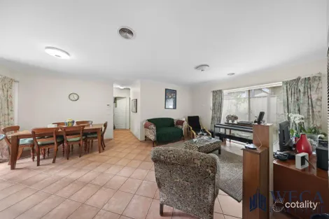 Property photo of 96 Cornwall Road Sunshine VIC 3020