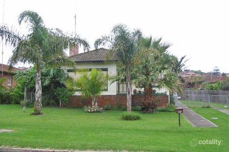 17 Churchill Ave, Warrawong, NSW 2502