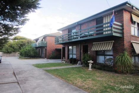 Property photo of 2/14 Carder Avenue Seaford VIC 3198
