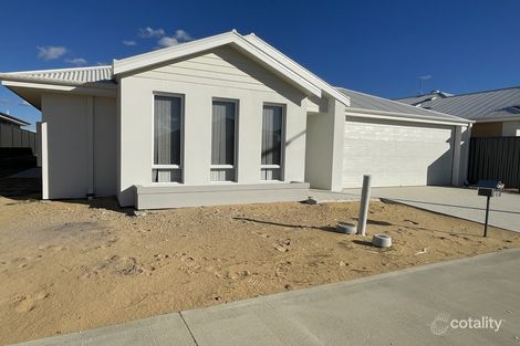 15 Moonlight St, Madora Bay, WA 6210