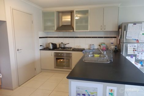 Property photo of 3 Yeovil Court Echuca VIC 3564
