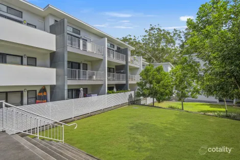 Property photo of 4 Highfields Circuit Port Macquarie NSW 2444