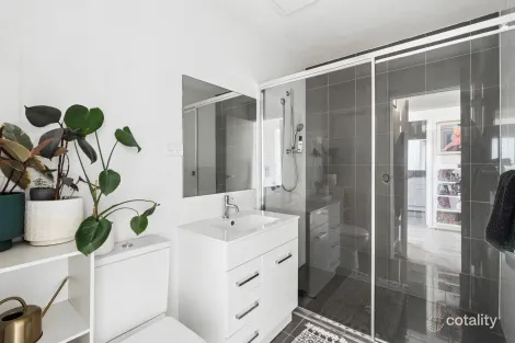 Property photo of 31/39 Jerrabomberra Avenue Narrabundah ACT 2604