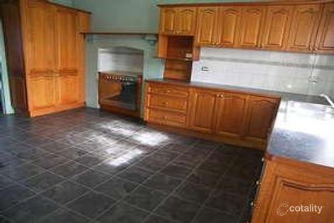 Property photo of 4 Barker Street California Gully VIC 3556