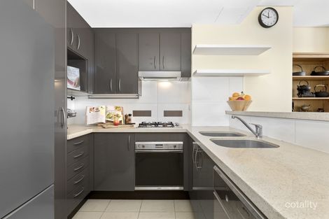 Property photo of 924/2-4 Lachlan Street Waterloo NSW 2017