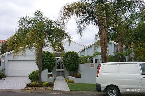 Property photo of 7 Charolais Crescent Benowa QLD 4217