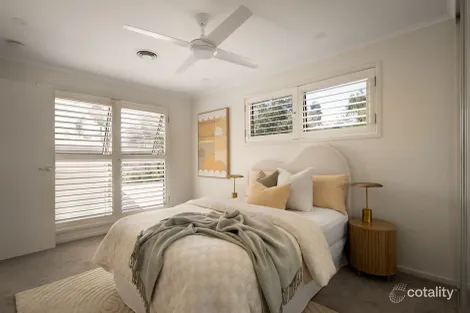 Property photo of 24 Howitt Street Taringa QLD 4068