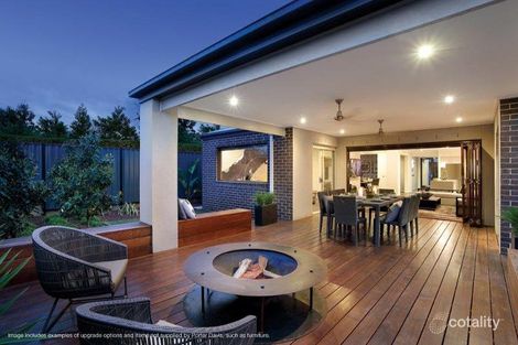 15 Holsteiner Tce, Clyde North, VIC 3978