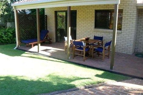 Property photo of 2/10 Kalanda Court Dicky Beach QLD 4551