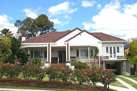 27 Inverness Cres, Menora, WA 6050