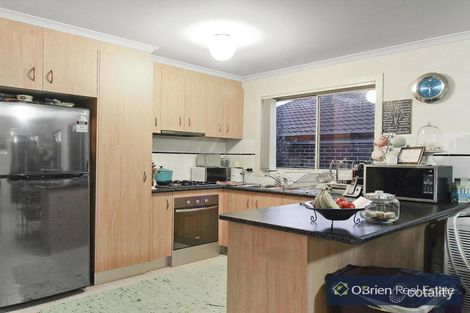 Property photo of 34 Hancock Drive Berwick VIC 3806