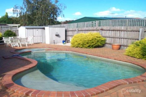 Property photo of 16 Deborah Court Skye VIC 3977