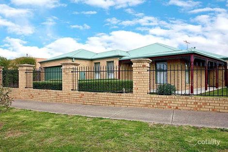 54 Parklands Dr, Thomastown, VIC 3074