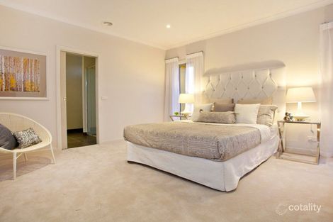 Property photo of 34 Crepe Avenue Cranbourne West VIC 3977