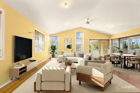 Property photo of 31 Lord Howe Avenue Shell Cove NSW 2529