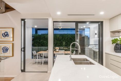 Property photo of 4/288-302 Bowen Terrace New Farm QLD 4005