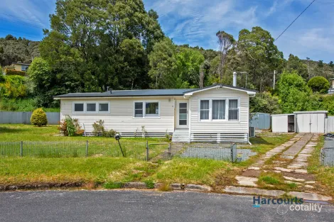 19 Elliott St, Queenstown, TAS 7467