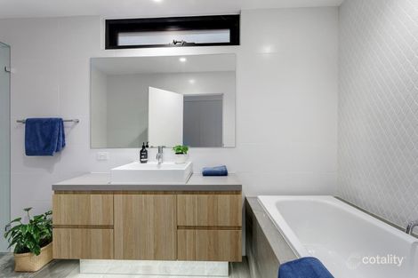Property photo of 77 Talbot Crescent Kooyong VIC 3144