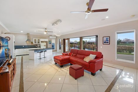 Property photo of 4 Coffey Court Beachmere QLD 4510