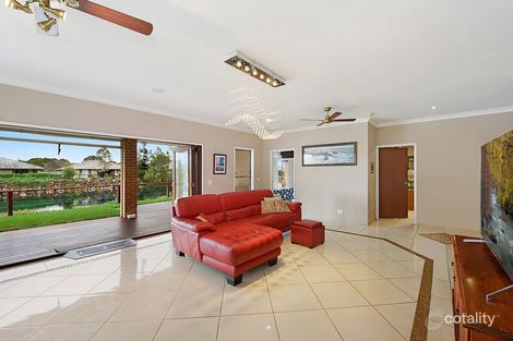 Property photo of 4 Coffey Court Beachmere QLD 4510