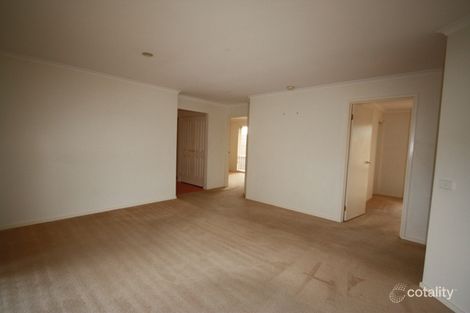 Property photo of 26 Fieldhouse Lane Berwick VIC 3806