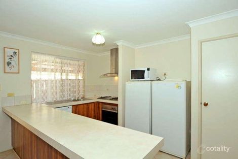 8 Squires Gdns, Stratton, WA 6056