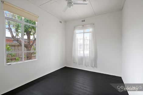 Property photo of 1 Derna Street Heidelberg West VIC 3081