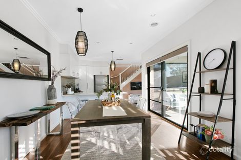 Property photo of 1/76 Darebin Boulevard Reservoir VIC 3073