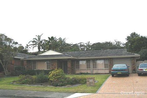 Property photo of 28 Dalgety Crescent Green Point NSW 2251