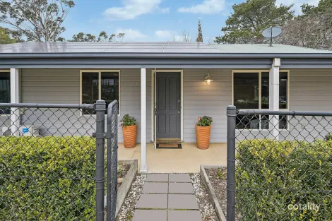 Property photo of 6 Boronia Road Bullaburra NSW 2784
