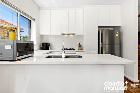 Property photo of 1/11 Rhodes Parade Pascoe Vale VIC 3044