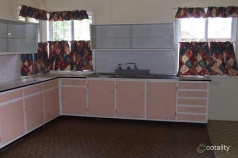 Property photo of 43 Flinders Street Monto QLD 4630