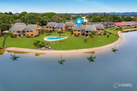 Property photo of 3/14 Dunlop Court Mermaid Waters QLD 4218