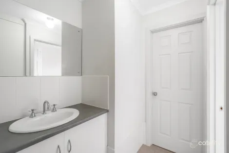 Property photo of 32A Minorca Crescent Hackham West SA 5163