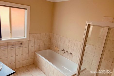 Property photo of 9 Helpmann Crescent Epping VIC 3076