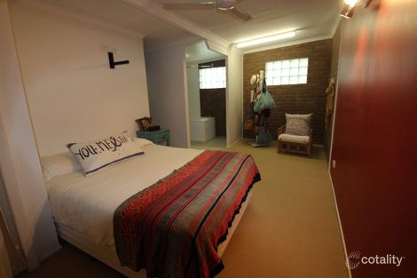 Property photo of 13 The Lakes Way Elizabeth Beach NSW 2428