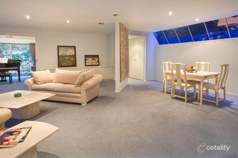 Property photo of 60 Outer Crescent Brighton VIC 3186
