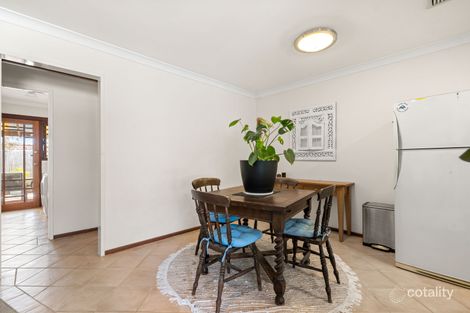 Property photo of 3/5 Kitchener Road Melville WA 6156