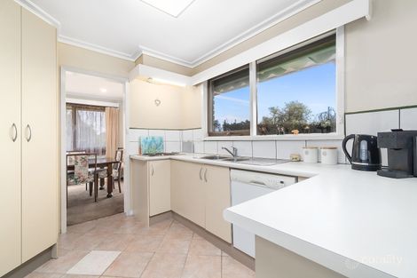 Property photo of 2 Robin Grove Mount Waverley VIC 3149