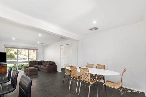 Property photo of 2 Avery Court Ringwood North VIC 3134