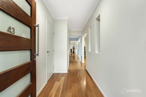 Property photo of 43 Oasis Crescent Kuraby QLD 4112