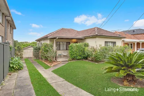Property photo of 13 Downing Avenue Regents Park NSW 2143