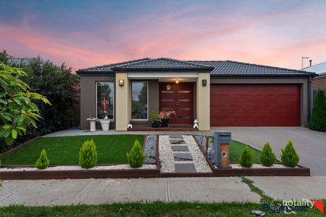 Property photo of 23 Bandicoot Loop Tarneit VIC 3029