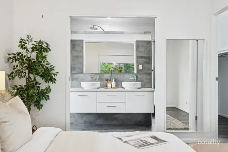 Property photo of 2-4 Flagtail Circuit New Beith QLD 4124